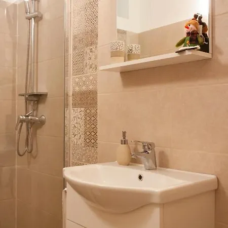 Cozy Family Апартаменти Брашов