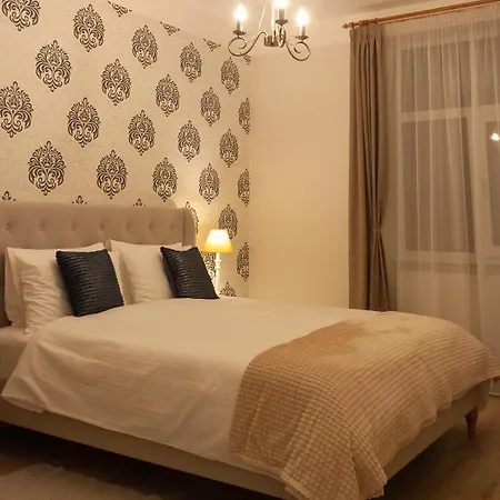 Апартаменти Cozy Family Брашов